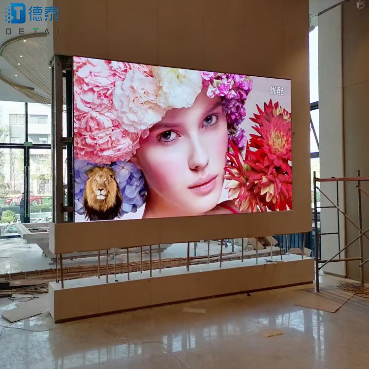 室內(nèi)DT1.5小間距全彩顯示屏